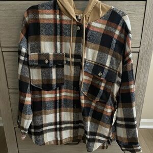 Altard State Women’s Plaid Jacket with Hood